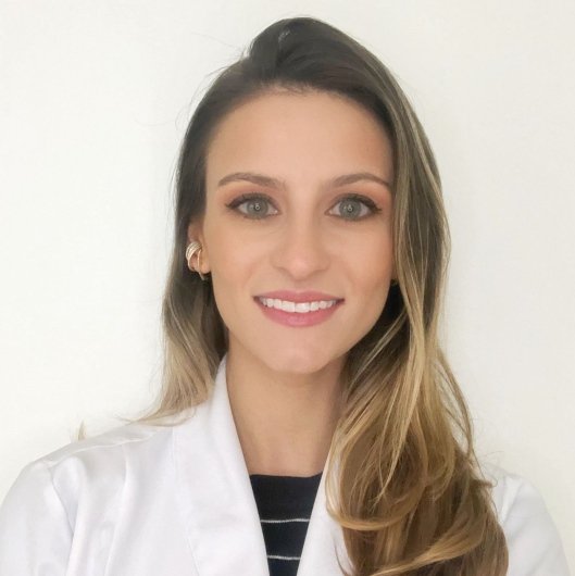 Dra. Maira Costa