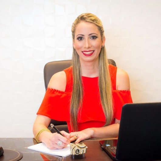 Dra. Luciana Boechat