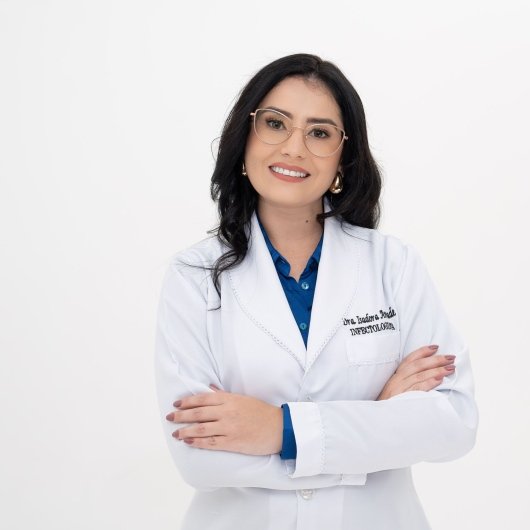 Dra. Isadora Andrade