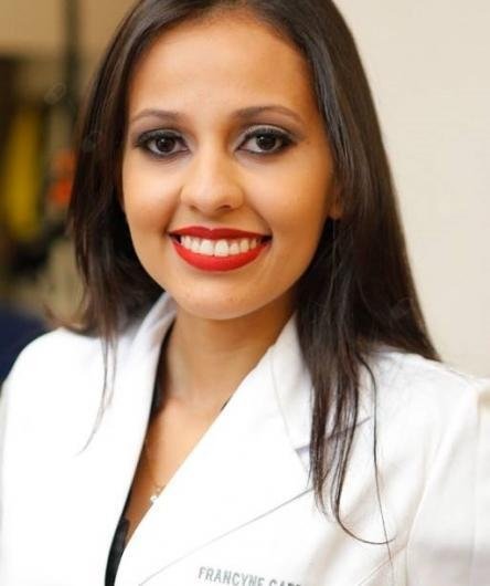 Francyne L. Cardoso de Santana