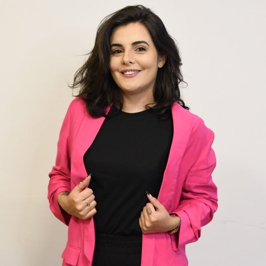 Dra. Nadine Reis
