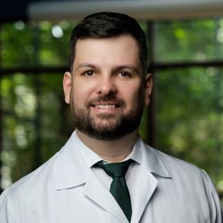 Dr. André Aversani