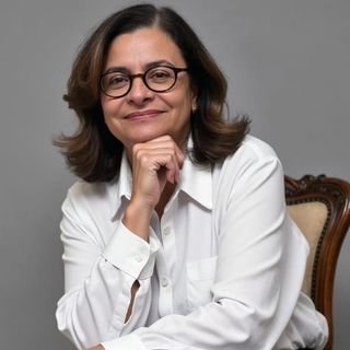 Dra. Neuza Helena Moreira Lopes