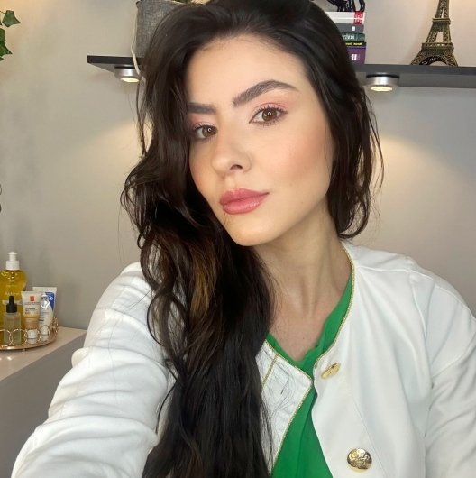 Dra. Bruna Gonçalves
