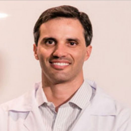 Prof. Tiago Seva Pereira