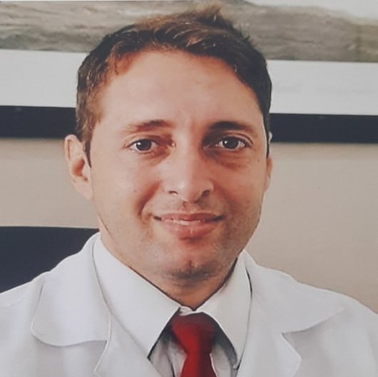 Dr. Maycol Sbampato