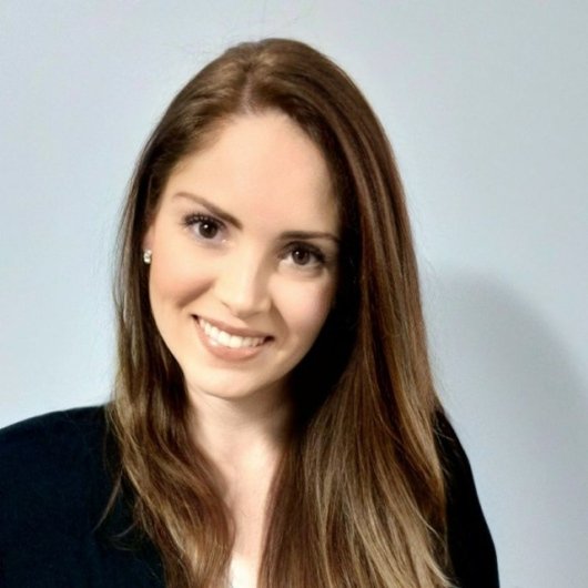 Dra. Fernanda Erthal
