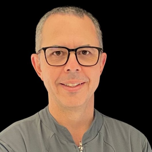 Dr. Marcelo Zanforlim