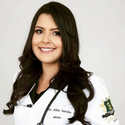 Dra. Aline Sanches