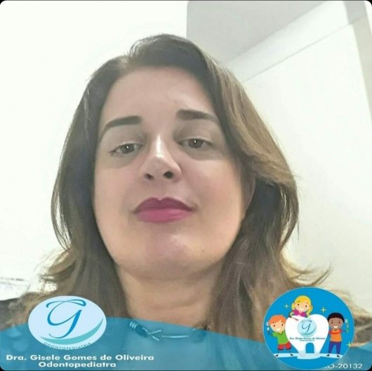 Dra. Gisele Gomes De Oliveira