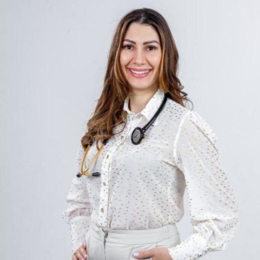 Dra. Raquel Moura de Oliveira