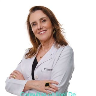 Dra. Dra Cristiane Velasques Lopes