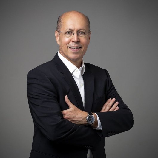 Dr. Elton Cardoso Sanchotene