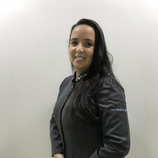 Dra. Beatriz Gomes
