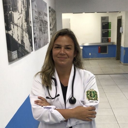 Dra. Sharlene Feital