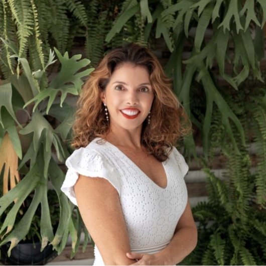 Dra. Simone Cortes Silva Taleb