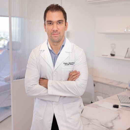 Dr. Pedro Jaccottet Freitas