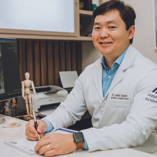 Dr. Leandro Kuwae