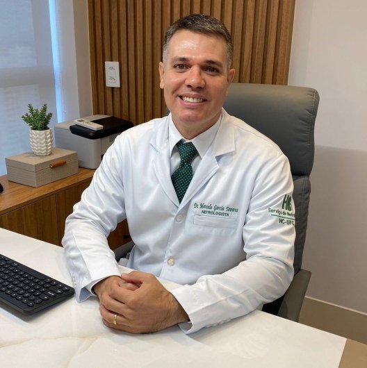 Dr. Marcelo Garcia Tavares