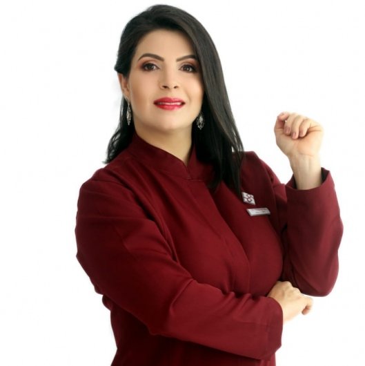 Dra. Cinara Posterli