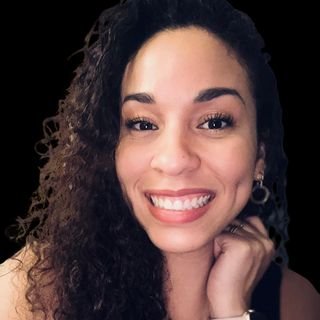 Dra. Beatriz Alvares