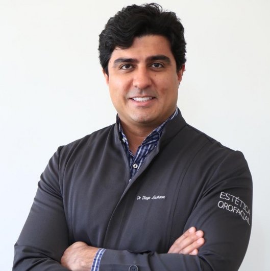 Dr. Diogo Lustosa