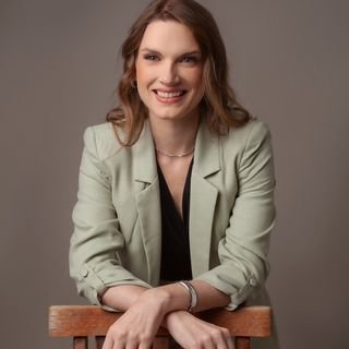 Dra. Karine Rhein Gavioli