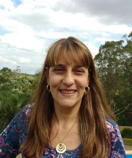 Dra. Adriana Augusto Coelho de Moura