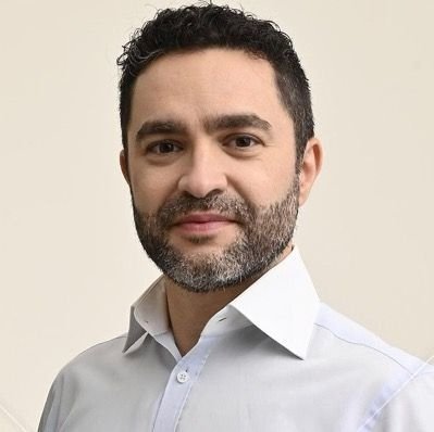 Dr. Richard Robadey