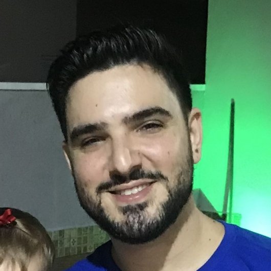 Dr. Daniel Buzatto Westin