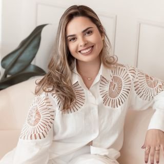 Dra. Daniela Teixeira Ribeiro