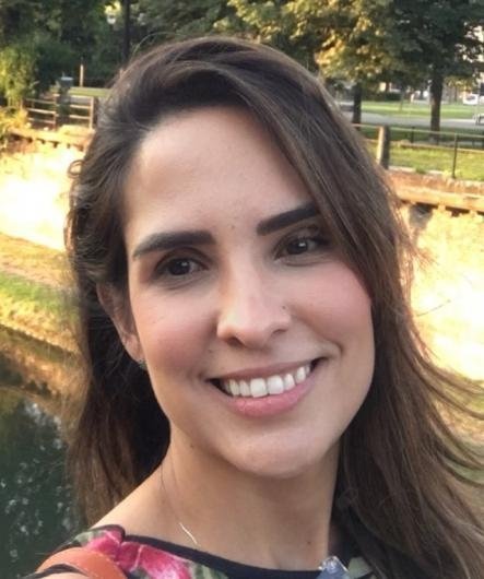 Dra. Livia Vianez Costa