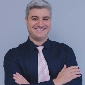 Dr. Geovanni Castelli De Luca