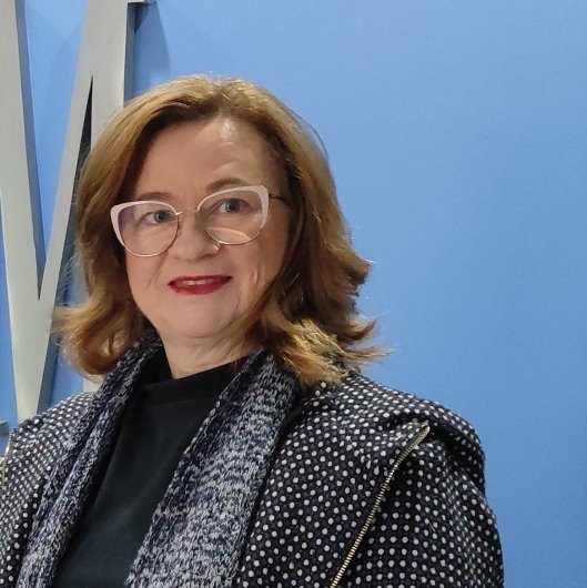 Dra. Dnair Rosileni Casarini Silva