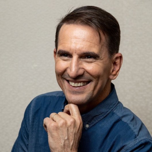 Dr. Weber Costa