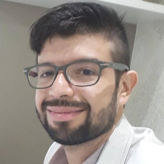 Dr. Igor Luz