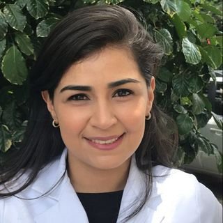 Dra. Camila Nobrega Medeiros Soares