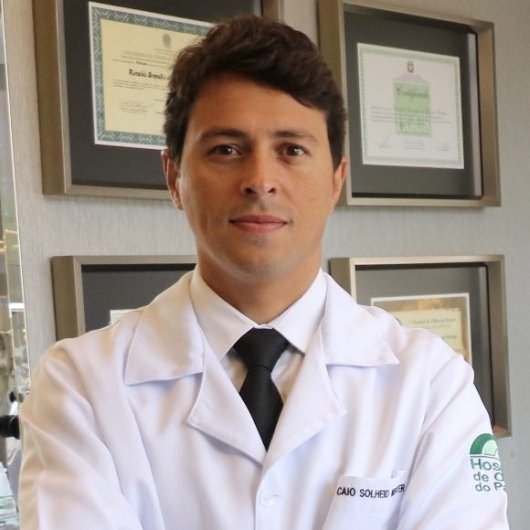 Dr. Caio Solheid Meister