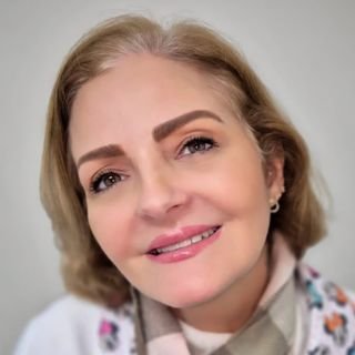 Dra. Maria Cristina Worliczeck Passerino