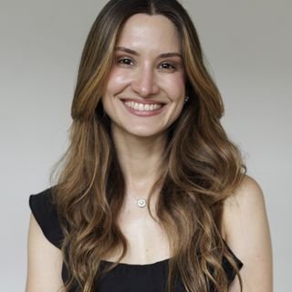 Dra. Letícia Klabinske