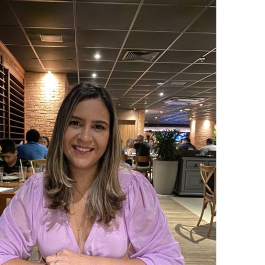 Katiúscia Suellen Neves Alves